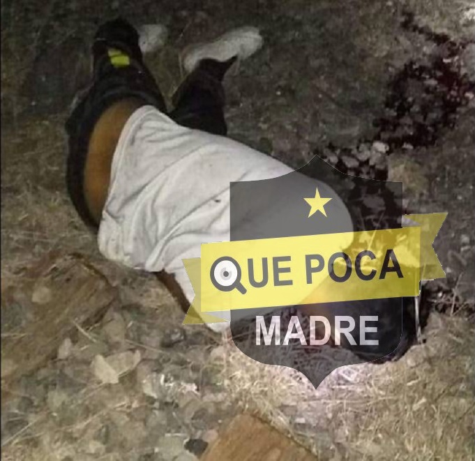Localizan hombre ejecutado a balazos junto a las vías de ferrocarril en Guanajuato.