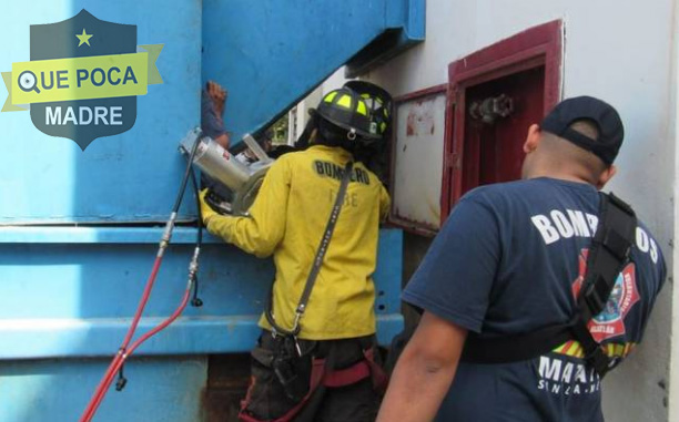 Indigente estuvo a punto de perder la pierna en un contenedor de basura en Mazatlán.