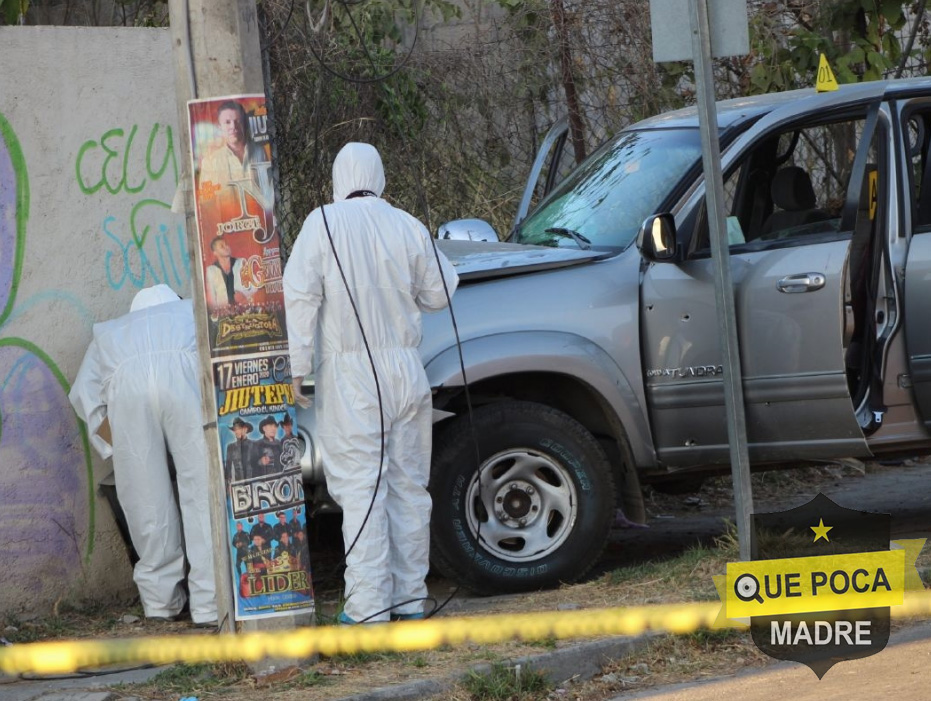 Pareja fue baleada por motociclistas en Jiutepec.