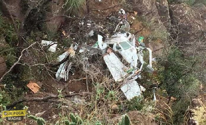 Se desploma avioneta en San Luis Potosí, hay dos muertos.