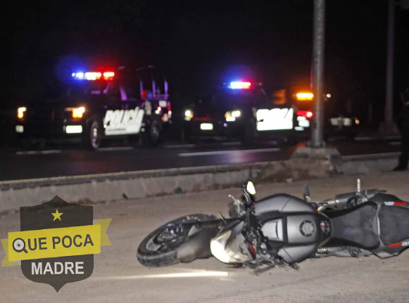 Motociclistas son baleados en carretera de Playa del Carmen.