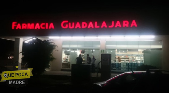 Sujetos armados atracan farmacia en la ciudad de Puebla