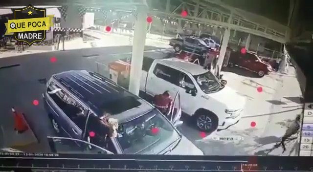 roban una camioneta de un autolavado en Irapuato