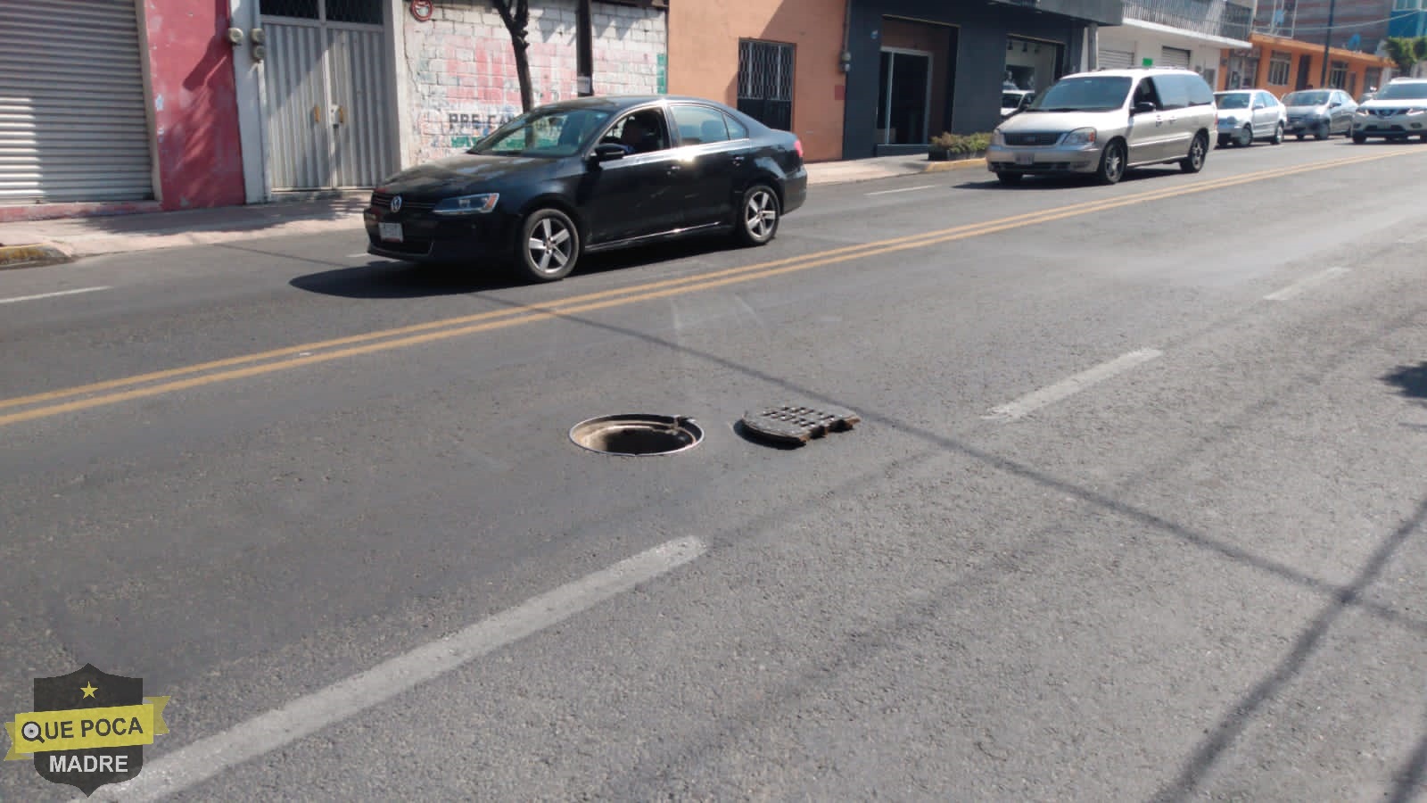 Reportan alcantarilla destapada en Tlaxcala.