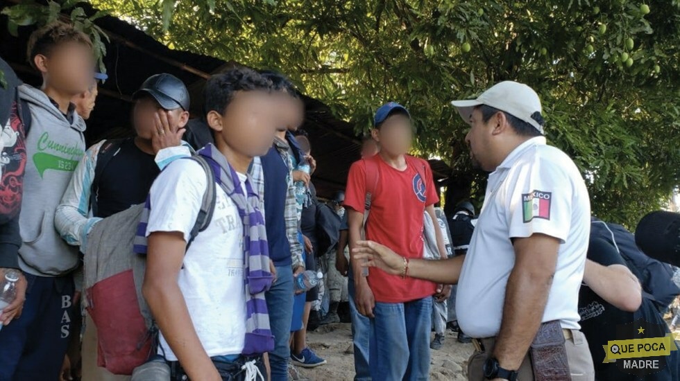 Rescatan a migrantes que ingresaron irregularmente a Chiapas.