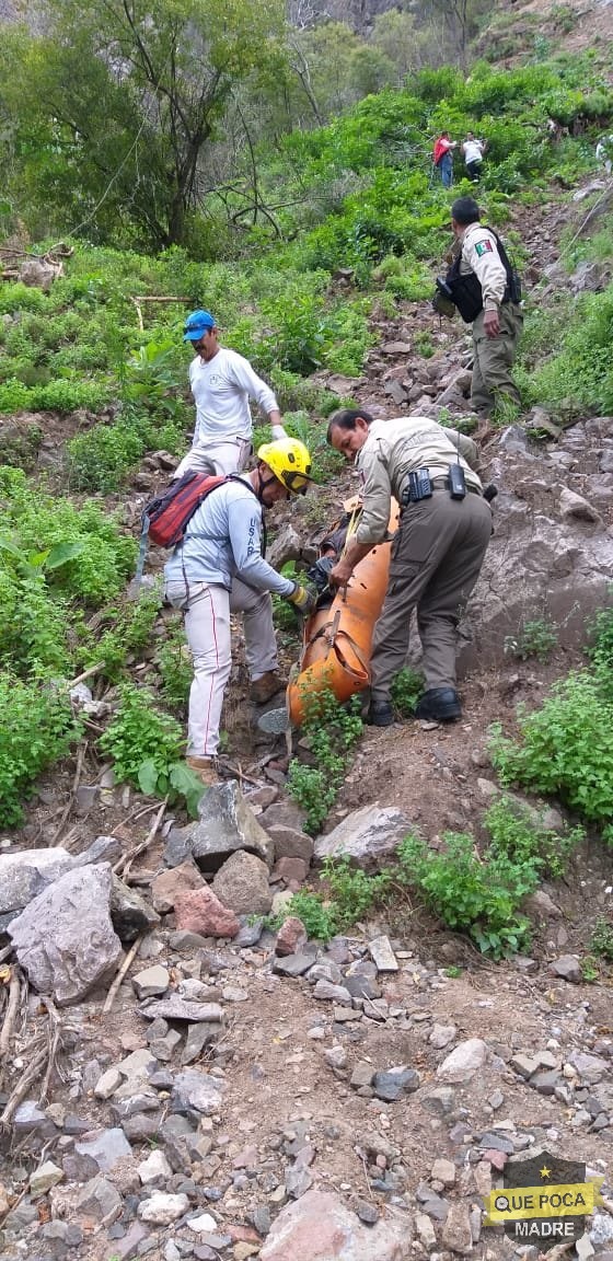 Hombre muere al caer en la barranca Huentitán en Jalisco.