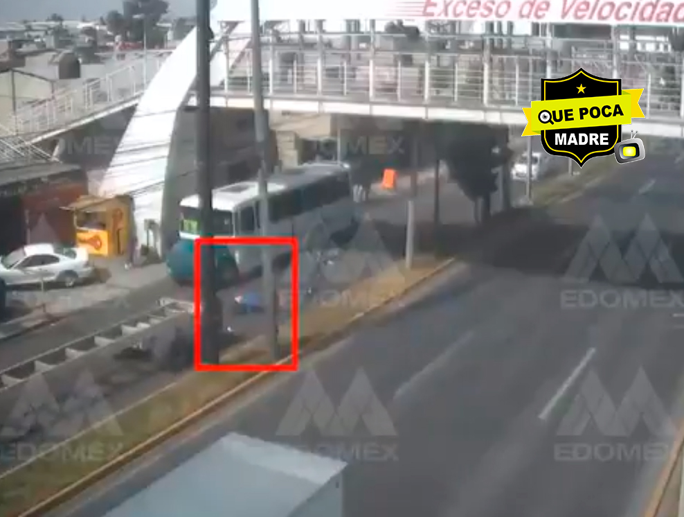 Motociclista es arrollado por trailer en Toluca.