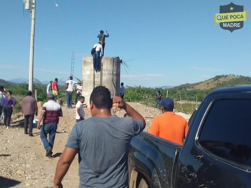 Mueren 5 personas intoxicadas al limpiar pozo en Nayarit.