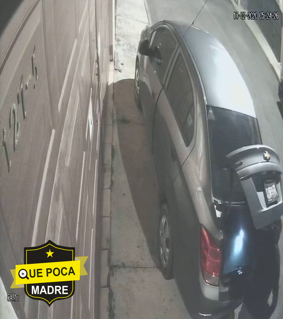 Así de fácil rata abre coche en Los Cerritos Puebla