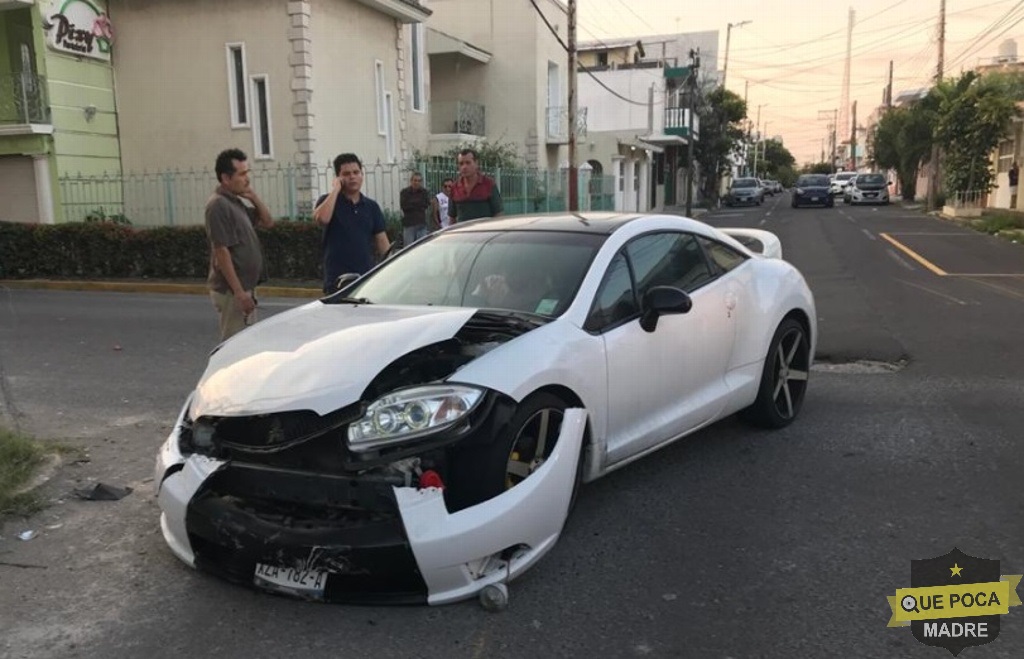 Dos niños resultaron lesionados debido a un choque en Veracruz.