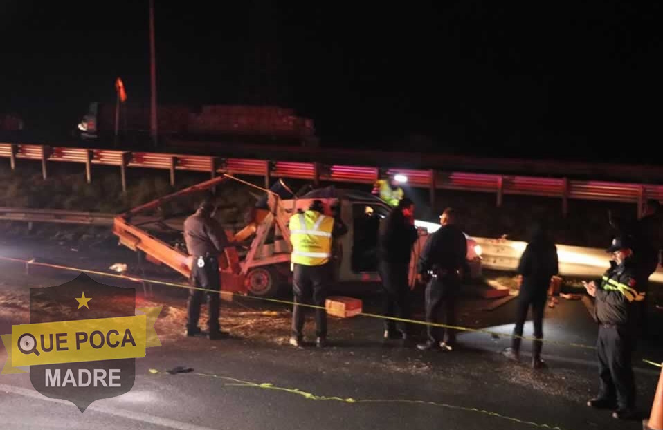 Encuentran cadáver entambado luego de un accidente vial en Saltillo.