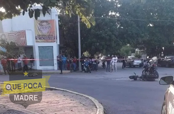 Muere adolescente que conducía una motocicleta en Apatzingán.