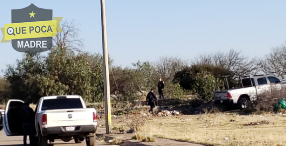 Encuentran a un ejecutado dentro de un auto en Zacatecas.