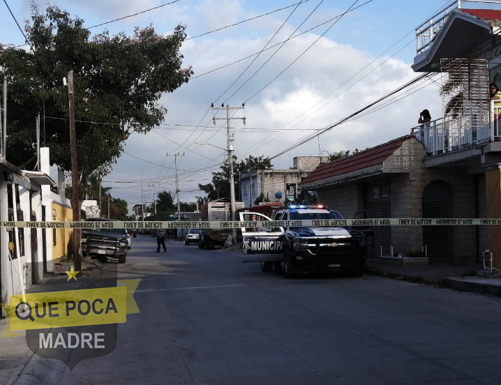 Hombre es herido de bala afuera de su casa en Cancún.