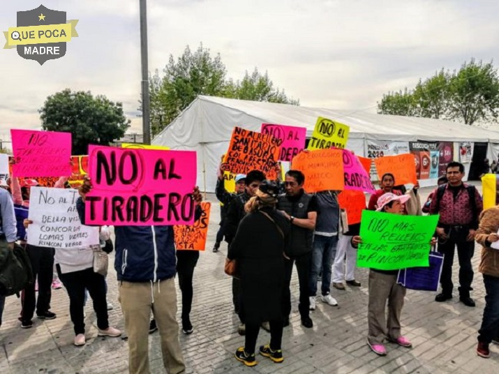 Vecinos de Naucalpan se manifiestan en contra de un nuevo tiradero.