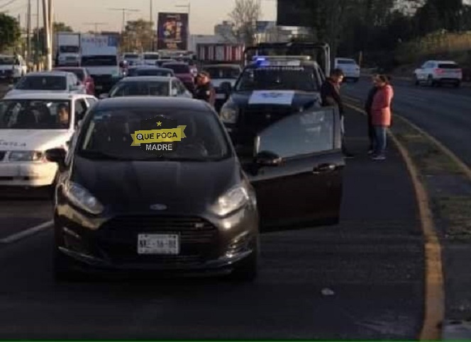 Asesinan a conductor por conflicto vial en Naucalpan.