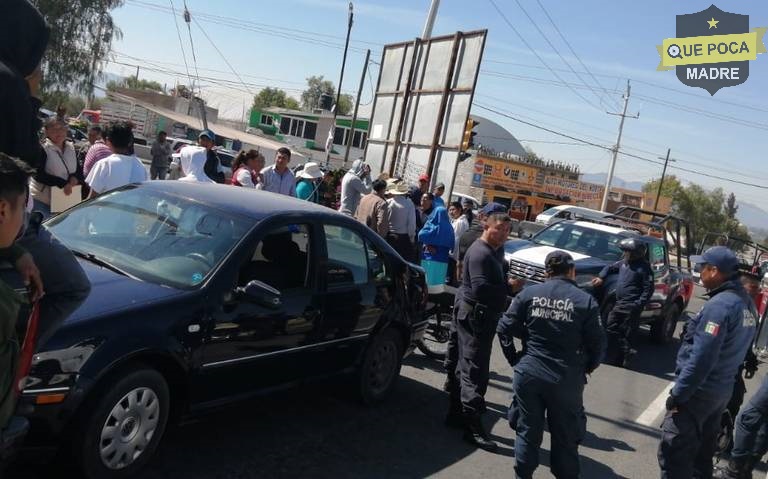 Intenta linchar a mujer por atropellar a motociclista en Hidalgo.