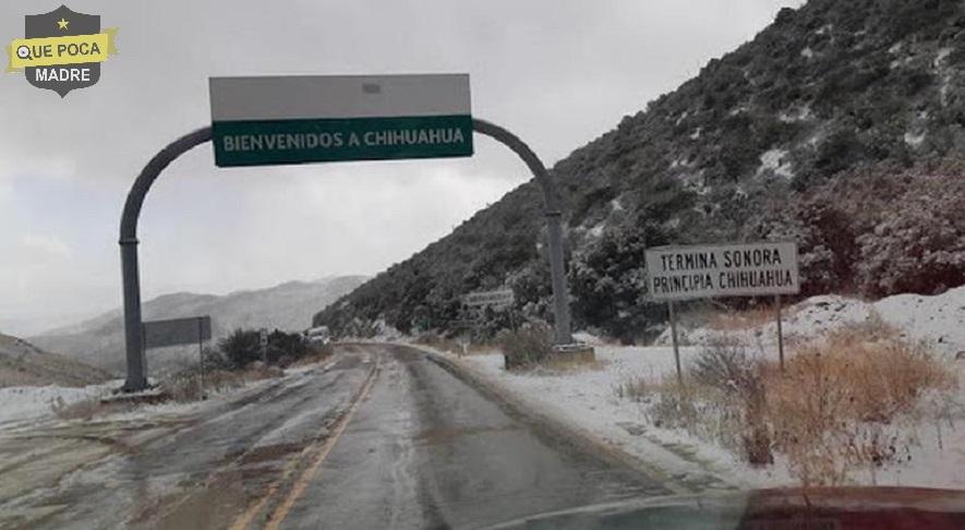 Cierran carretera en Chihuahua por pavimento congelado.