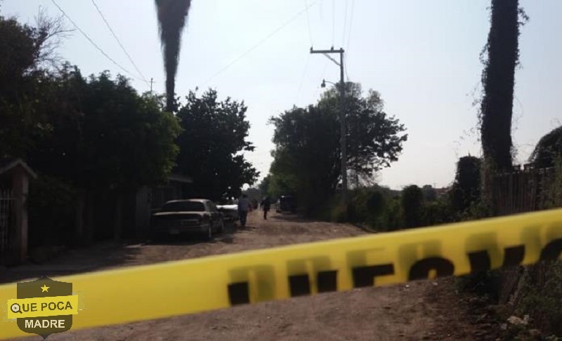 Localizan cadáver dentro de una camioneta en San Luis Potosí.