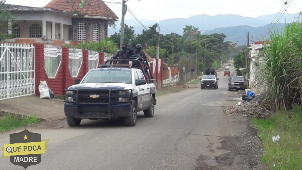 Secuestran a conductor de camión en Veracruz.