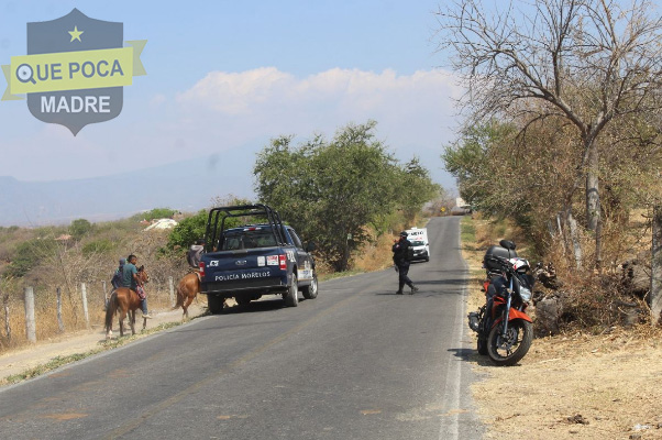 Encuentran un cadáver calcinado en un paraje de Temixco.