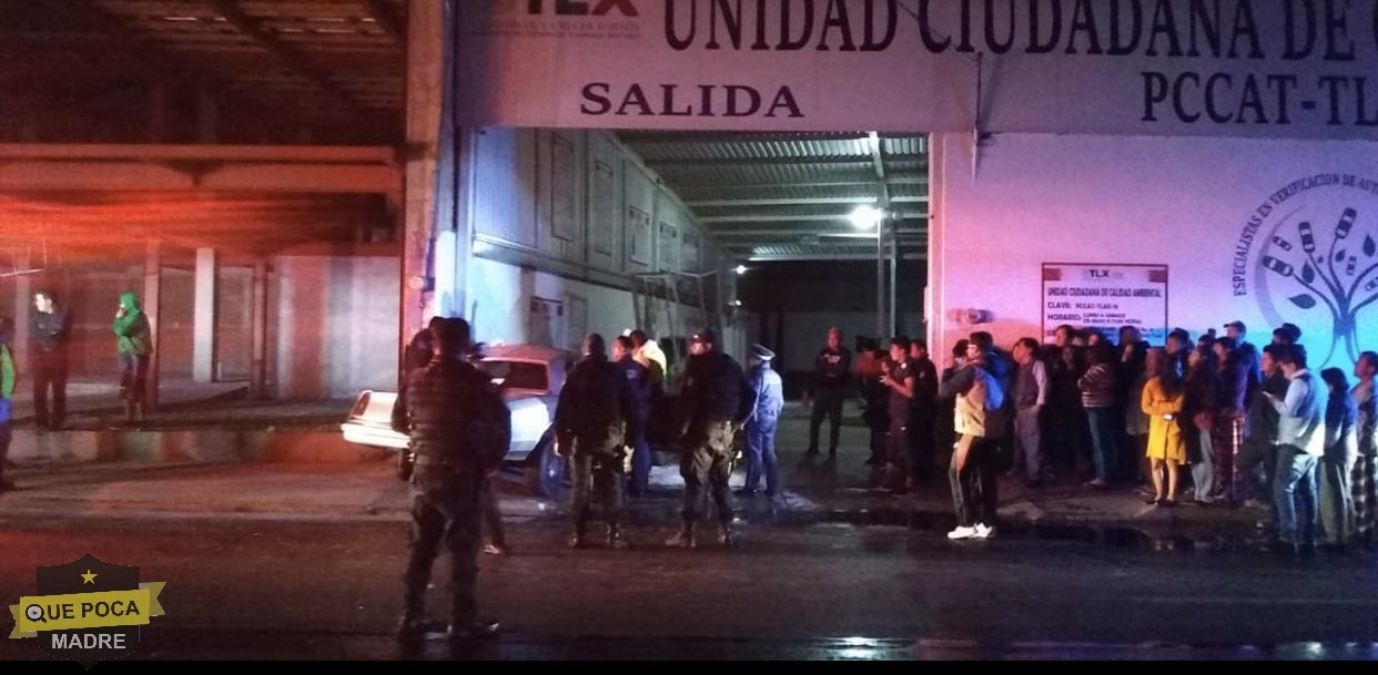 Tres lesionados por aparatoso choque en Tlaxcala.