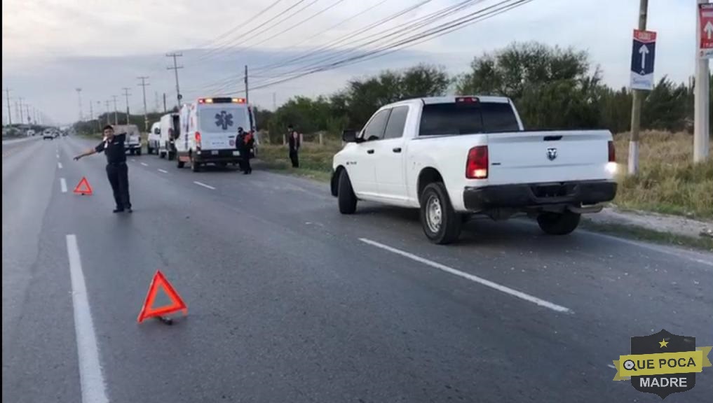 Mujer muere tras volcar el auto en el que viajaba en Tamaulipas.