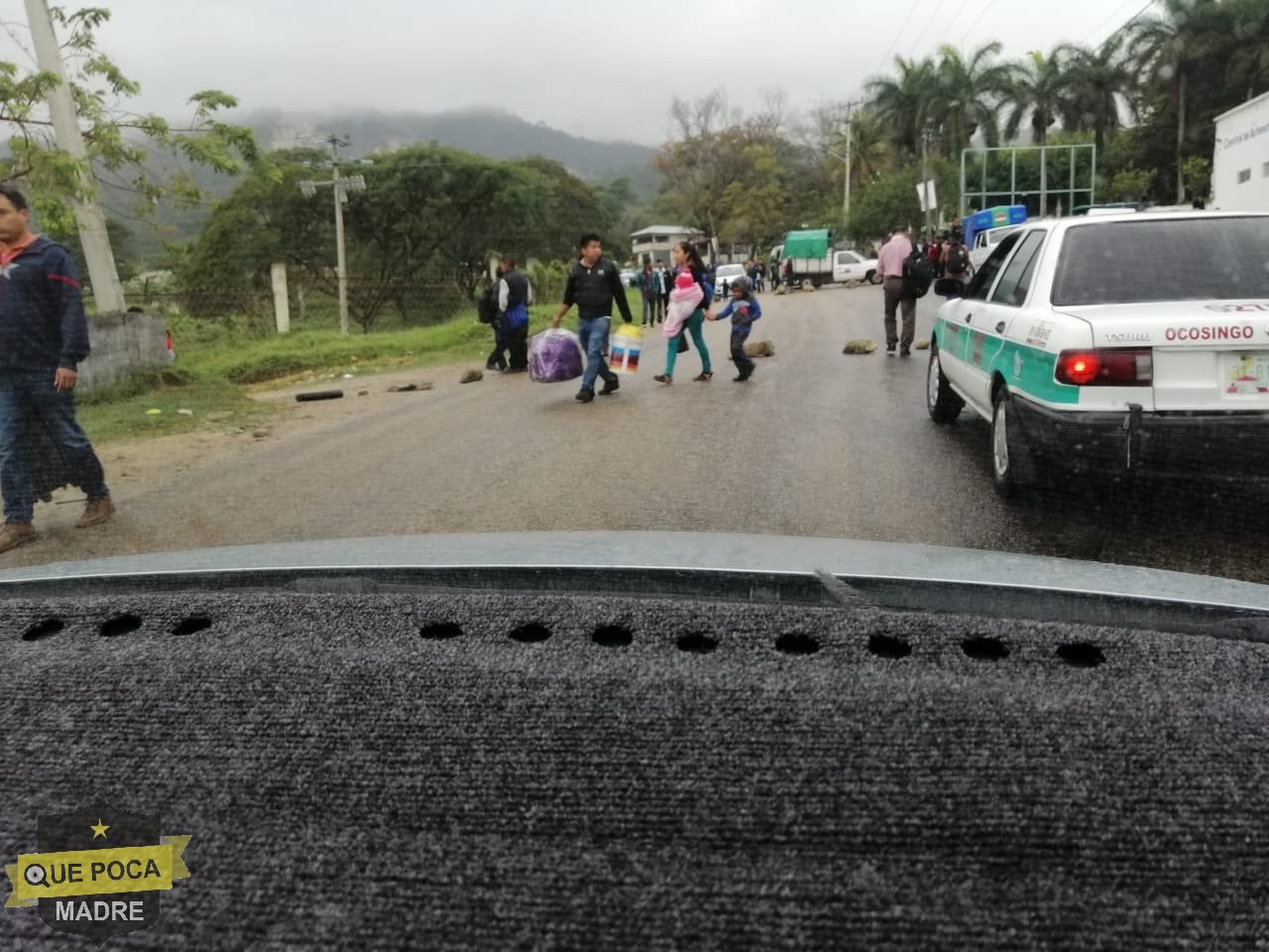 Reportan bloqueo en carretera de Chiapas.