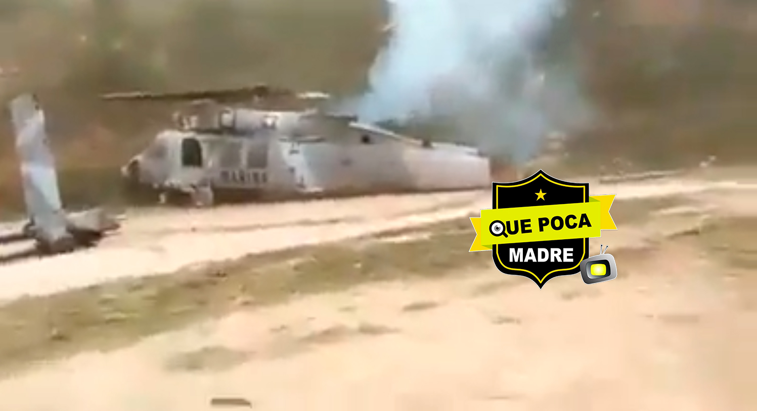 Helicóptero de la Marina se desploma en Veracuz.