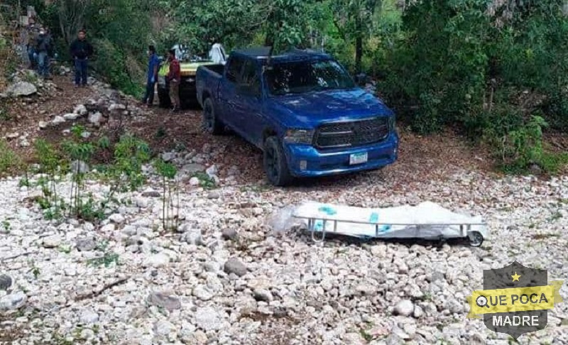 Agreden a policías cuando investigaban la presencia de tres cadáveres en San Luis Potosí.