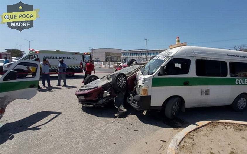 Choque entre auto y unidades de transporte público deja 9 lesionados en Chiapas.