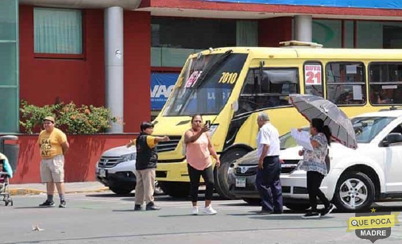 Vecinos de San Luis Potosí reclaman servicio de agua potable.