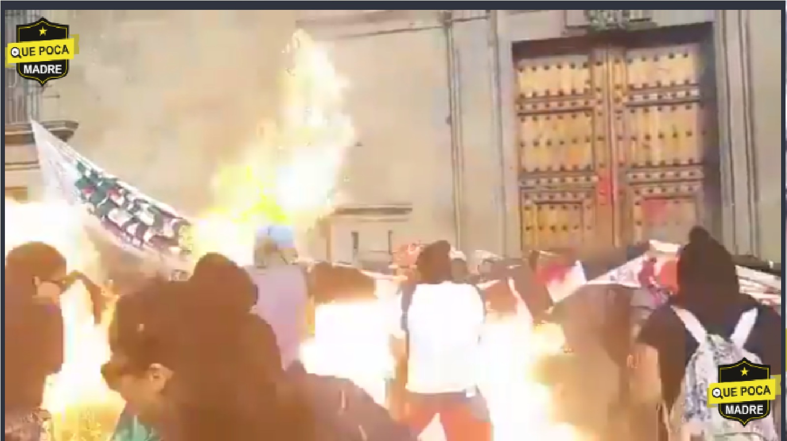 Video: Mujer policía podría perder la pierna tras agresión con bomba molotov en Marcha Feminista CDMX