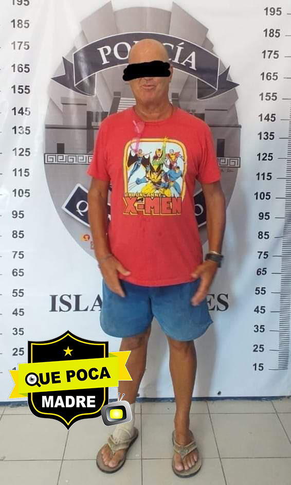 Detienen a estadounidense en Quintana Roo por toser y escupir en la cara de una despachador de gasolina.