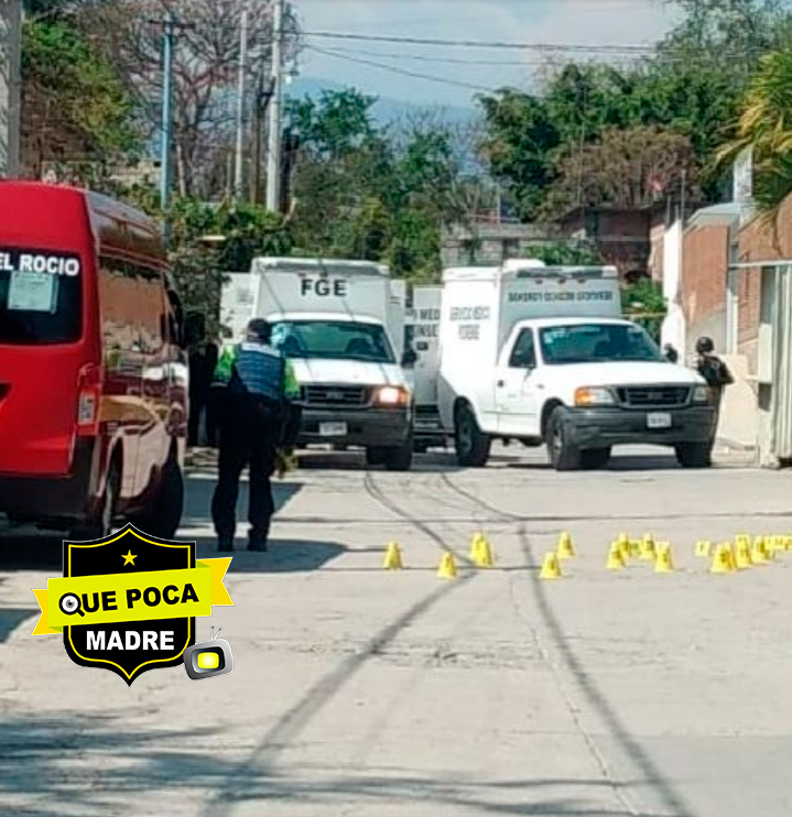 Comando armado ataca camioneta dejando como saldo a dos menores y dos adultos muertos en Morelos.