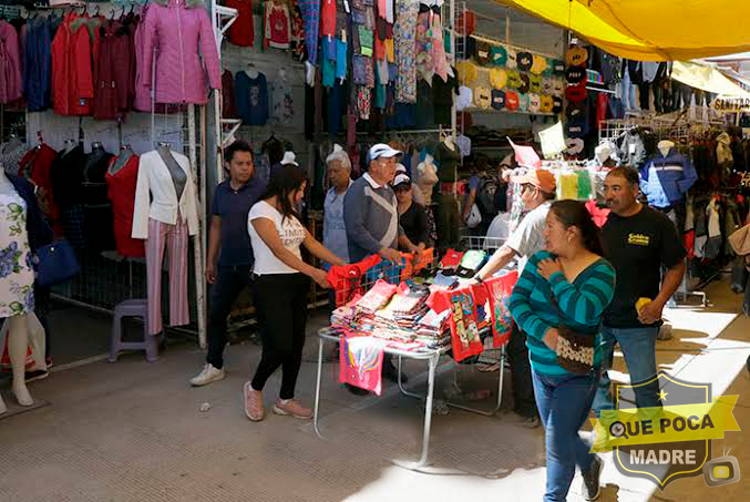 Vecinos denuncian riego por venta de pacas de ropa en Texmelucan, Puebla; “podrían estar infectadas de coronavirus”.