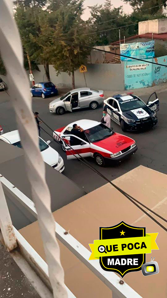 Asalto y balacera en Oxxo de Izcalli