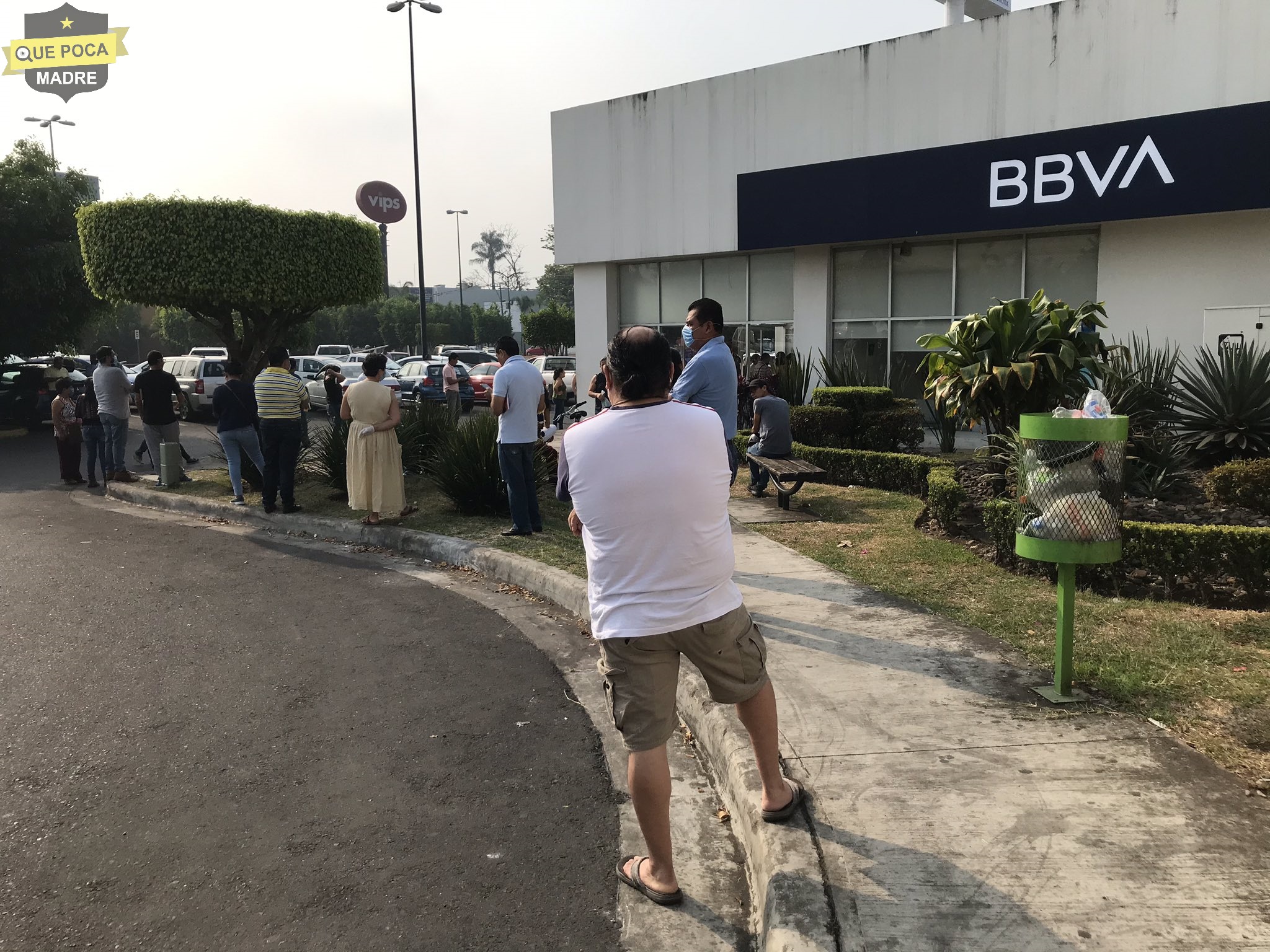 Reportan demasiado tiempo de espera en banco de Veracruz.