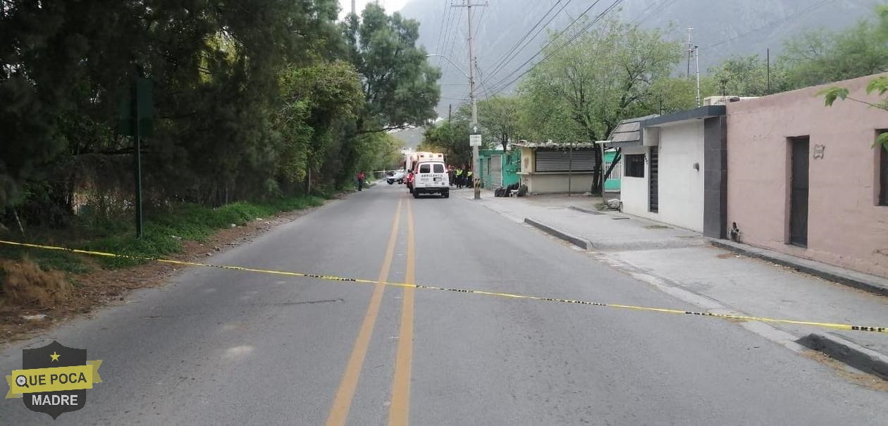 Asesinan a chofer de transporte publico y lesionan a su esposa en Nuevo León.