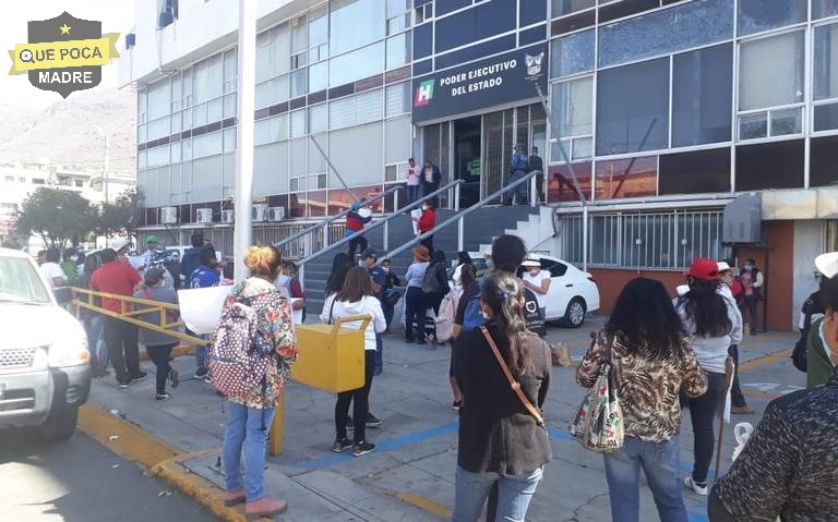 Comerciantes de Hidalgo piden ayuda al gobierno por bajas ventas.