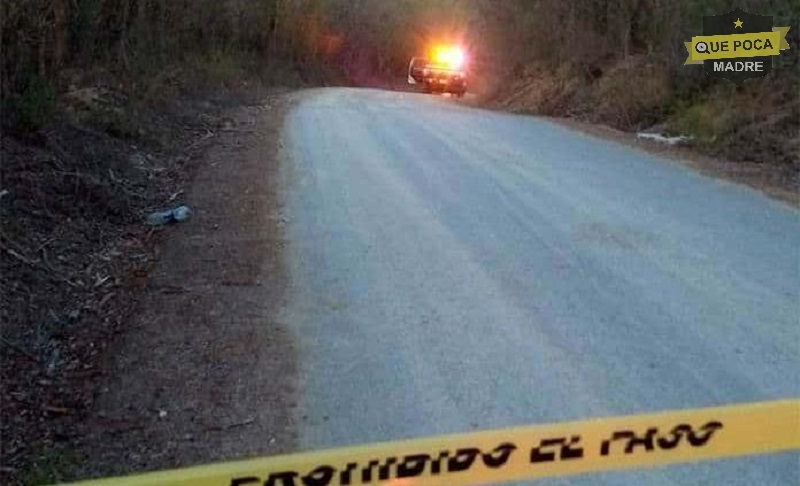 Joven muere al caer de motocicleta en San Luis Potosí.