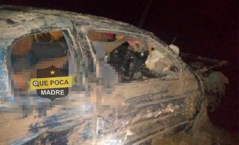 Automovilista muere ahogado al car en un canal de riego en San Luis Potosí.