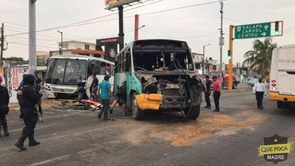 Choque entre dos unidad es de transportarte publico deja 30 lesionados en Veracruz.