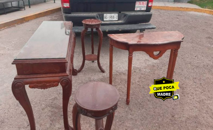 Roban muebles de un mausoleo en Aguascalientes.