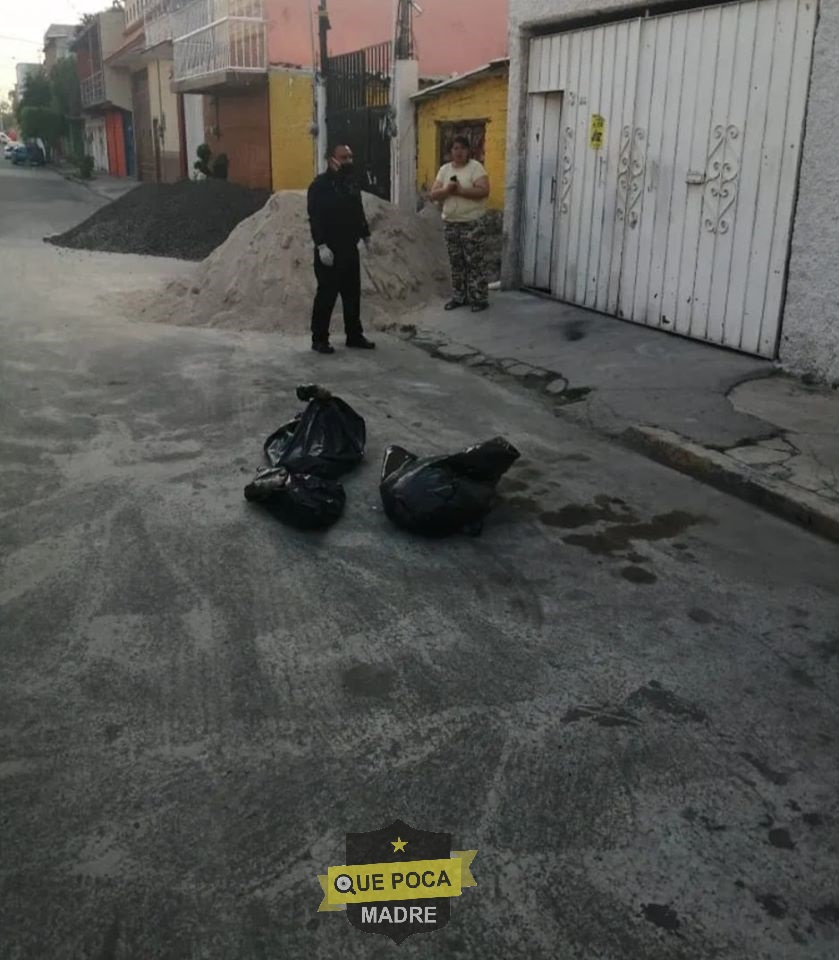 Encuentran bolsas con restos humanos en Neza.