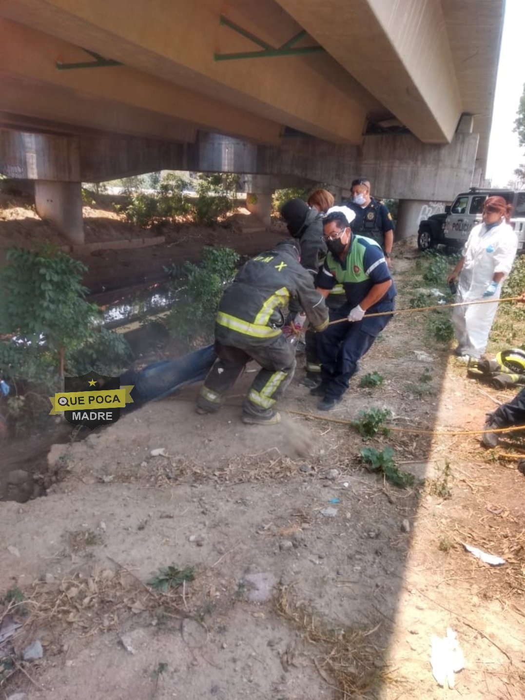 Encuentran cadáver en río de los Remedios en Ecatepec.