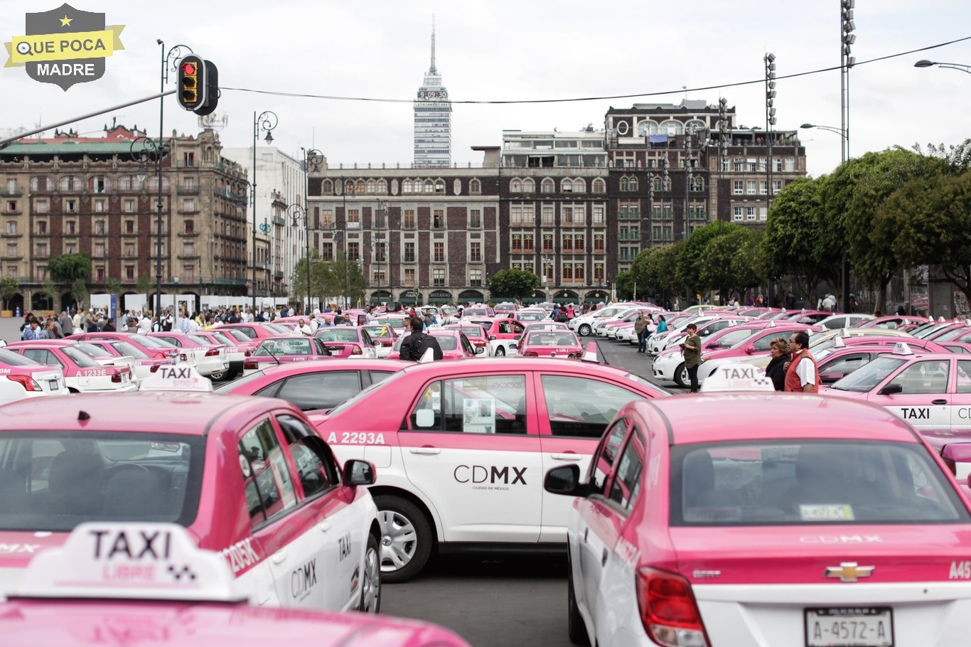 Taxistas se manifiestan en la CDMX.