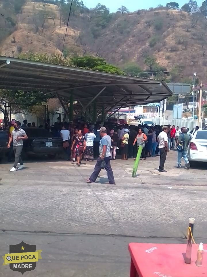 Pobladores dicen que Covid 19 es mentira e intentan sacar a pacientes en Hospital de Chiapas.
