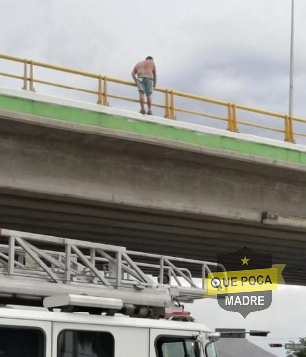 Hombre intenta suicidarse pero es rescatado por elementos de Protección Civil en Lerdo.