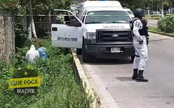 Encuentran a un hombre asesinado en la zona Diamante de Acapulco.